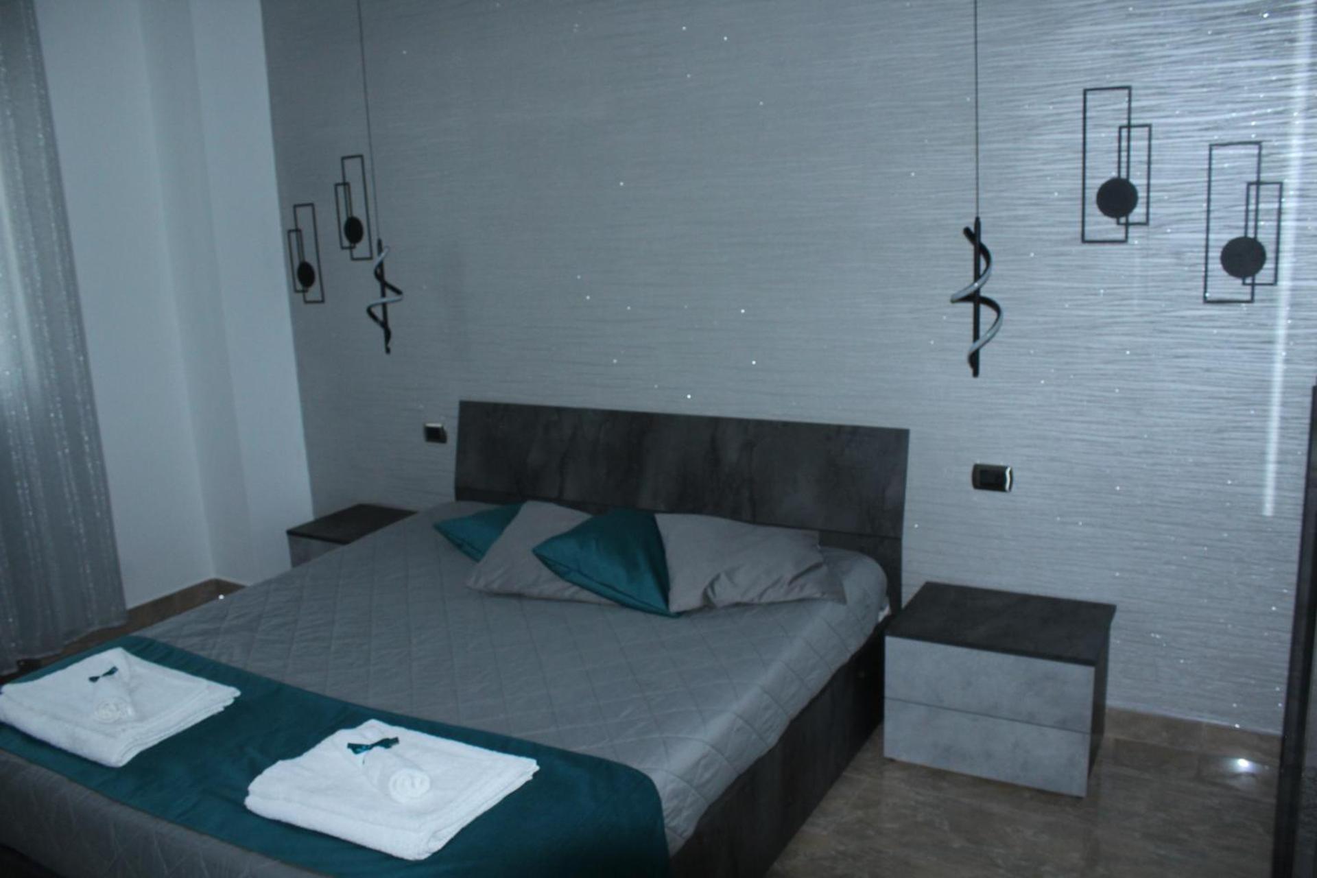 Luca'S House Bed and Breakfast Giovinazzo Exteriör bild